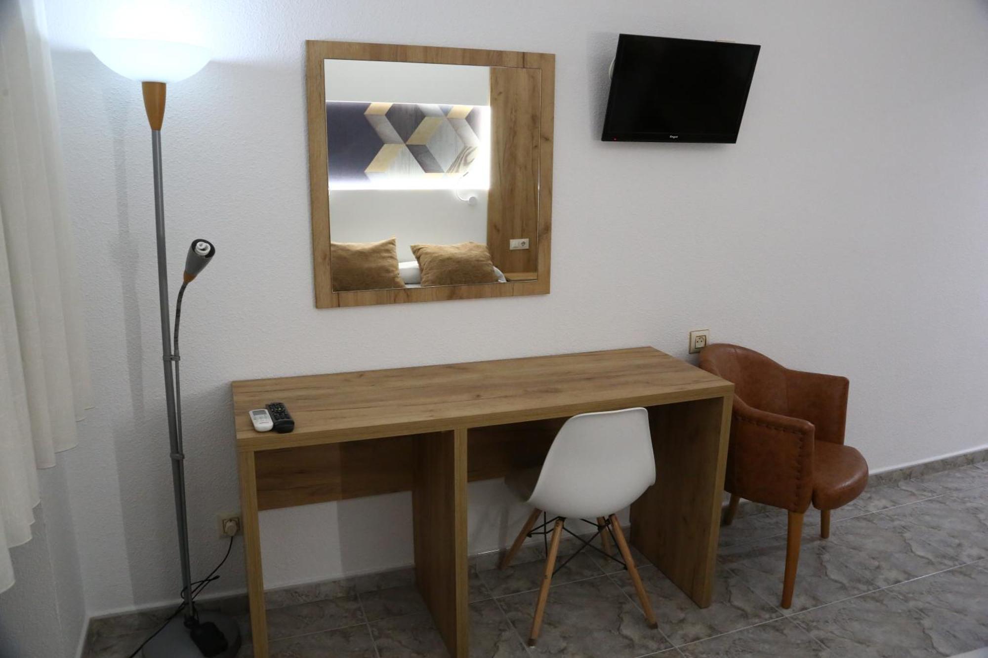 Hostal Real Plasencia Exteriör bild